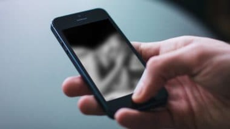 Boyfriend jailed for threatening to leak intimate footage