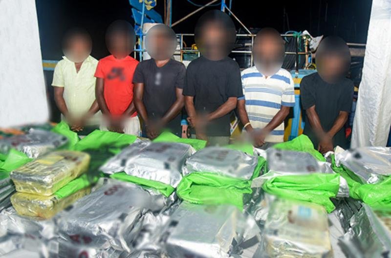 Navy seizes narcotics haul valued at over Rs. 3.7 Billion