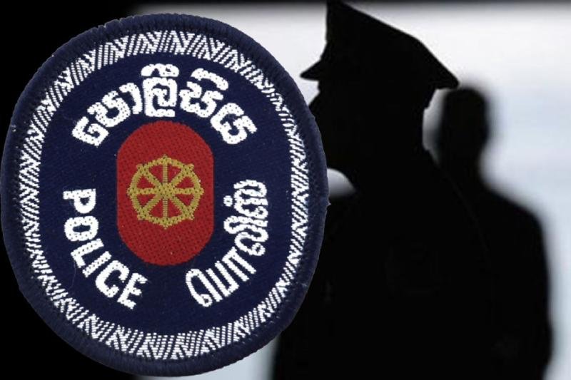 Two constables arrested along with party girls and narcotics
