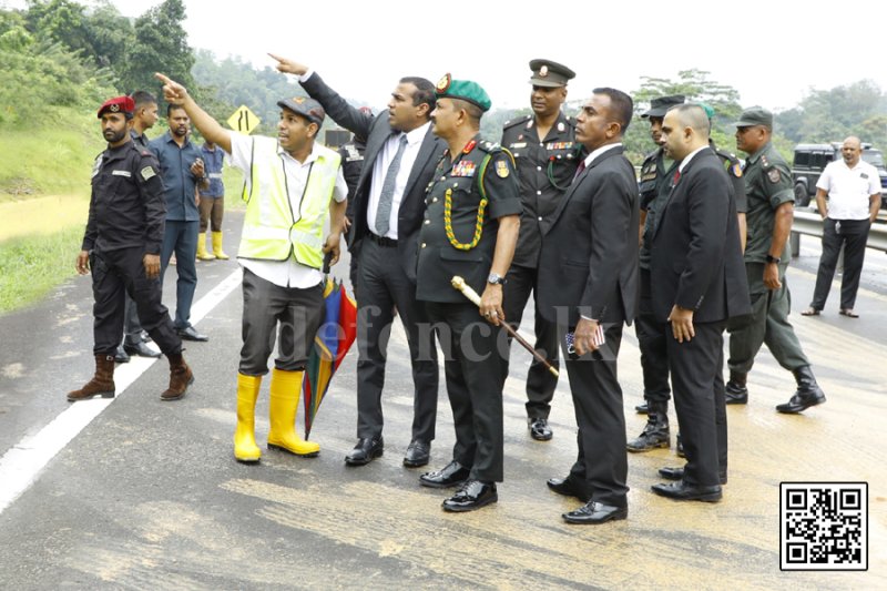 State Minister Tennakoon visits landslide site at Imaduwa
