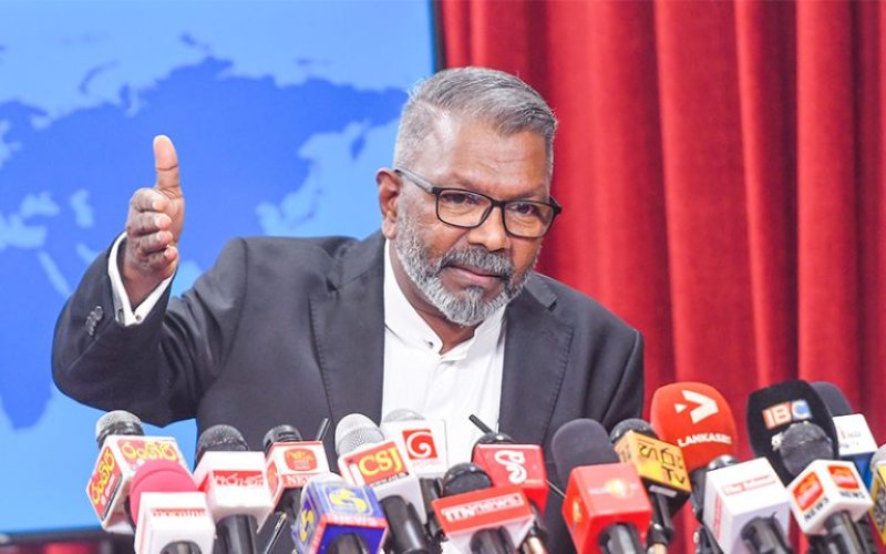 Minister urges University  non-academic staff to resume work