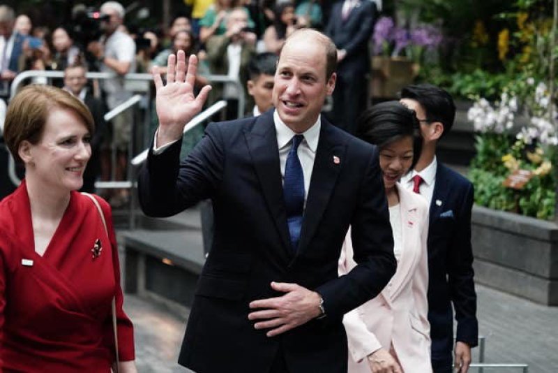 Prince William arrives in Singapore for Earthshot ceremony