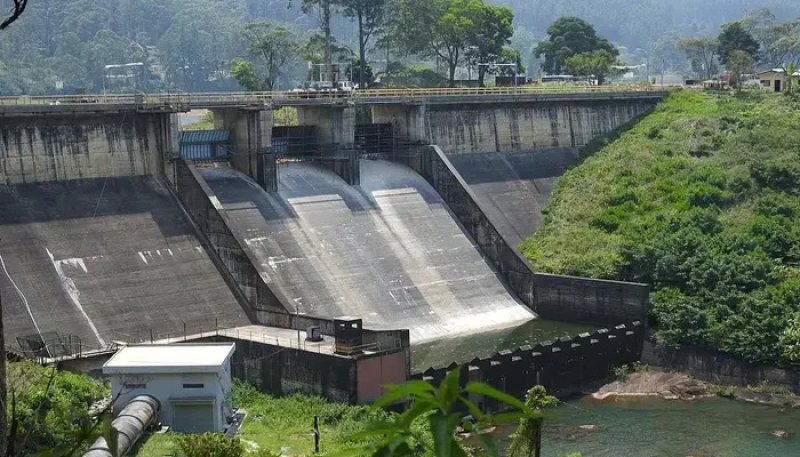 Spill gates of Canyon reservoir  opened