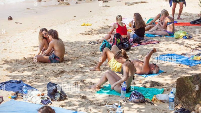 Tourism Bureau warns foreign tourists