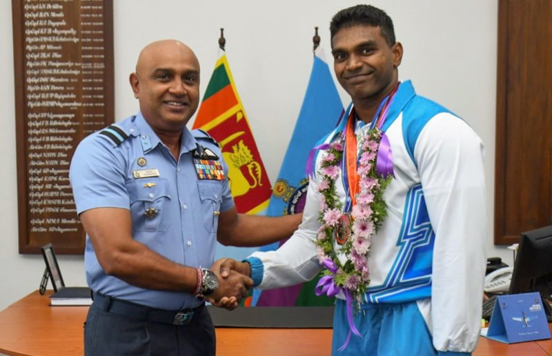 SLAF corporal sets New World Record  
