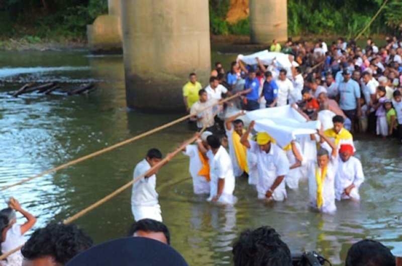 Kandy Esala Perahera rituals end with water-cutting ceremony