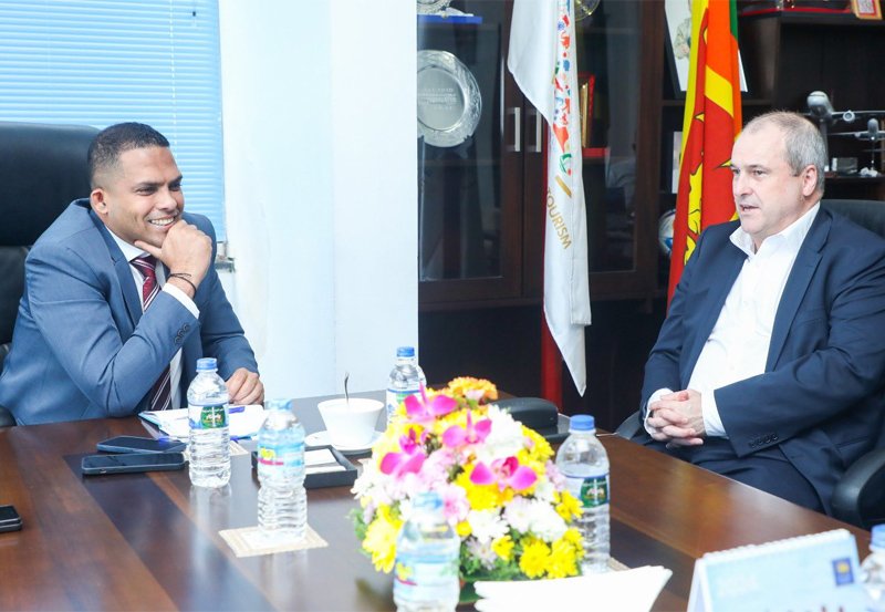ICC CEO Geoff Allardice holds talks in Sri Lanka