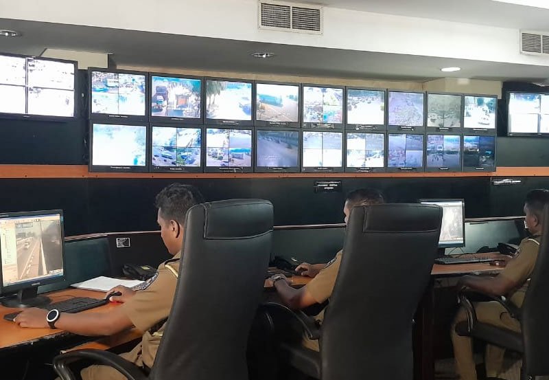 SL Police launch traffic violation identification with CCTV