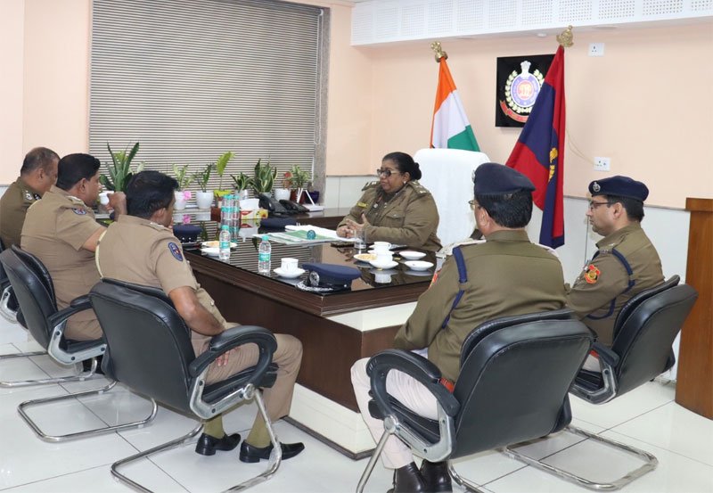 Sri Lankan Police team in Delhi for Police training
