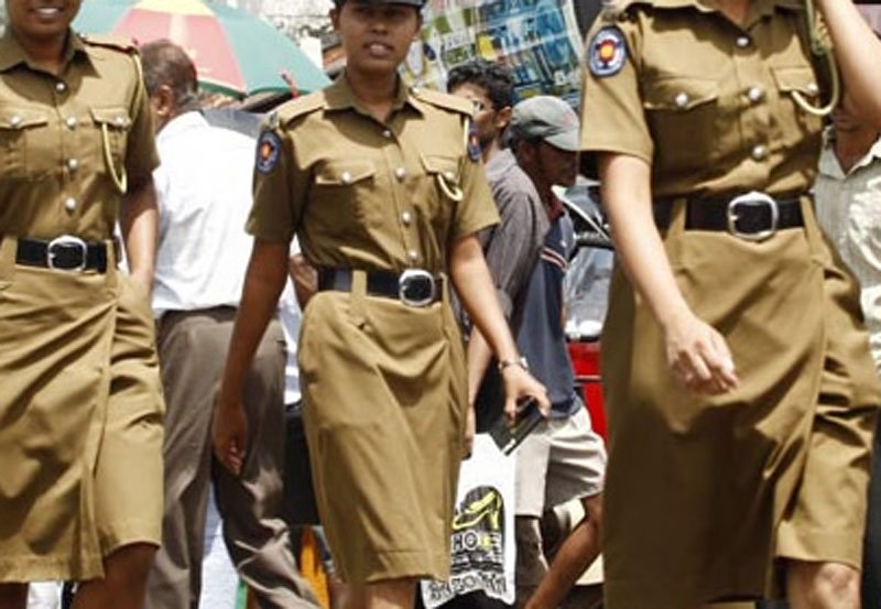 Man arrested for sexually harassing female cop on bus 