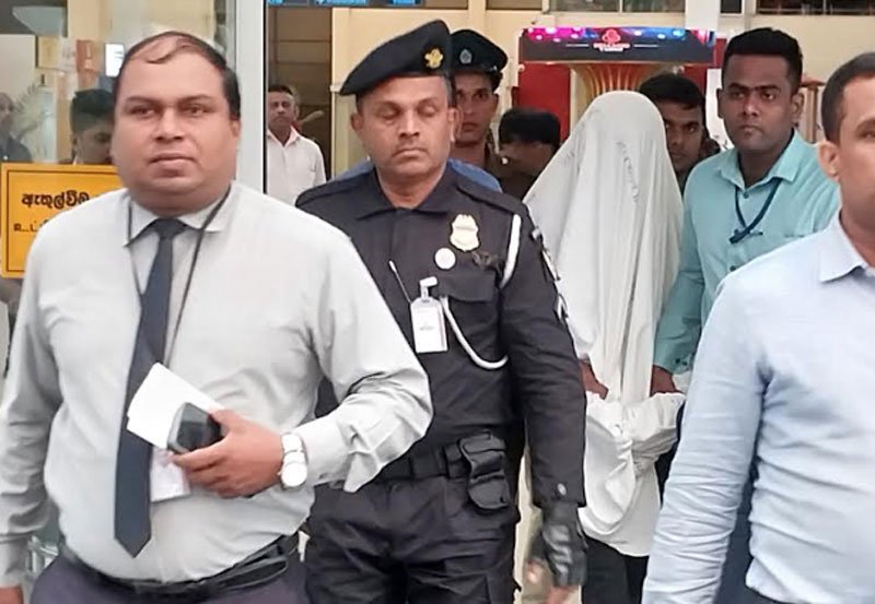 Underworld criminal Midigama Ruwan brought to Sri Lanka