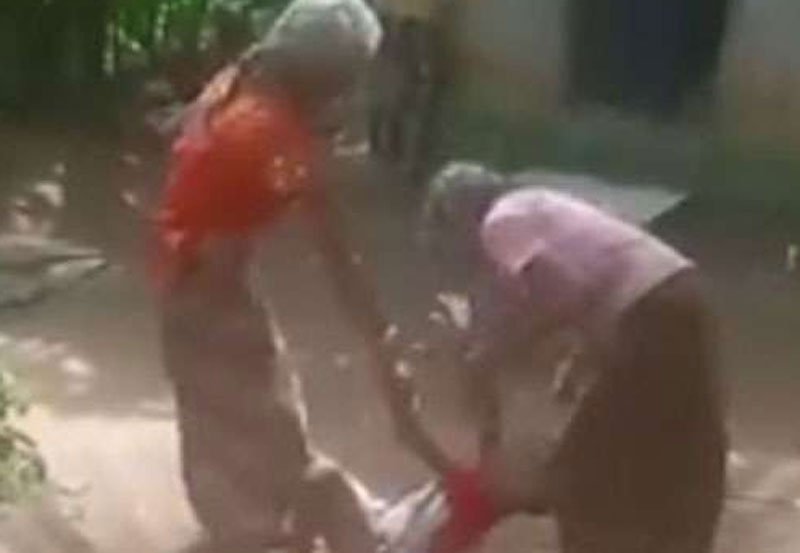 Aranayake Police arrest four women for beating child 