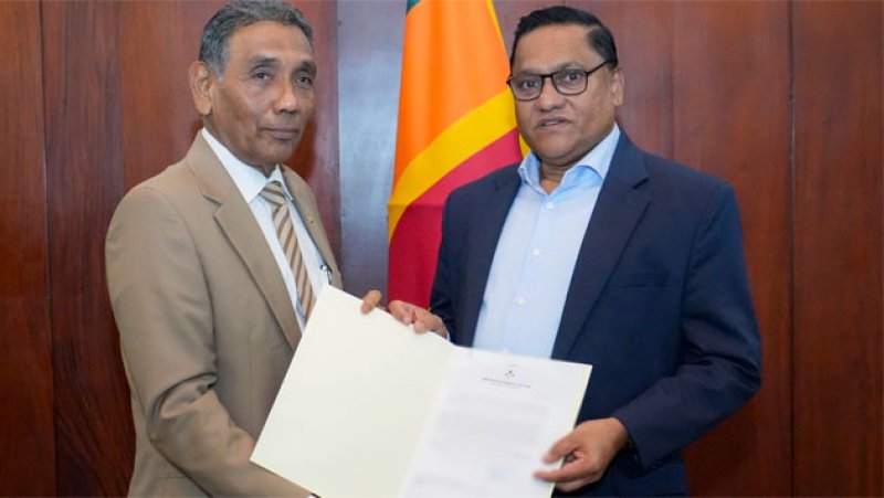 Maldives extends major humanitarian support to Sri Lanka