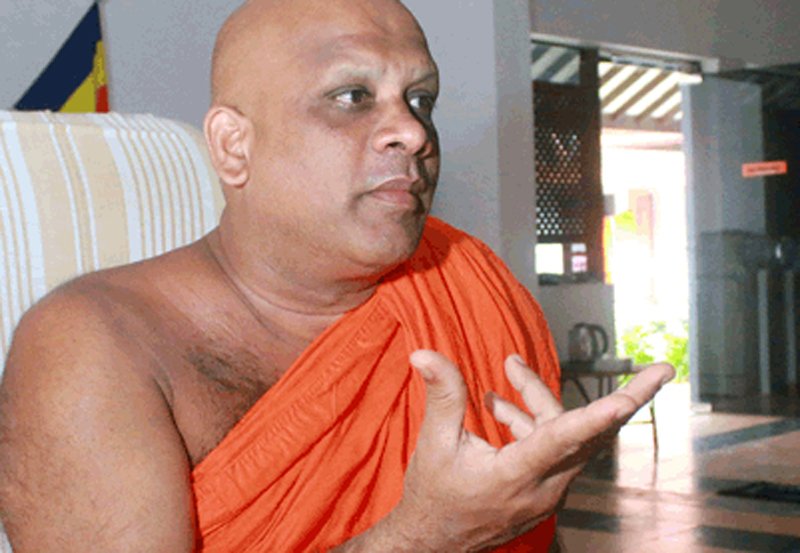 Man arrested for threathening Mihintale chief monk