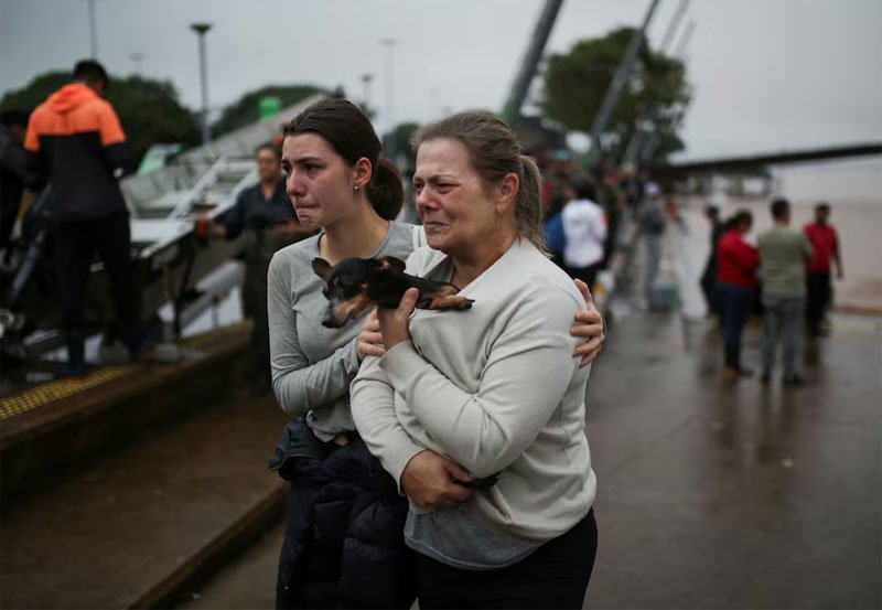 Death toll from rains in southern Brazil climbs to 56