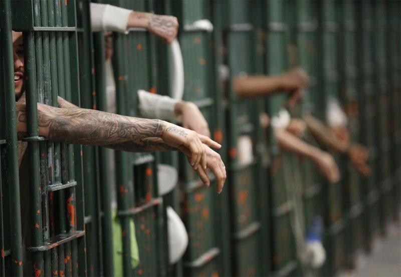 10 Pakistani drug traffickers sentenced to jail in Sri Lanka