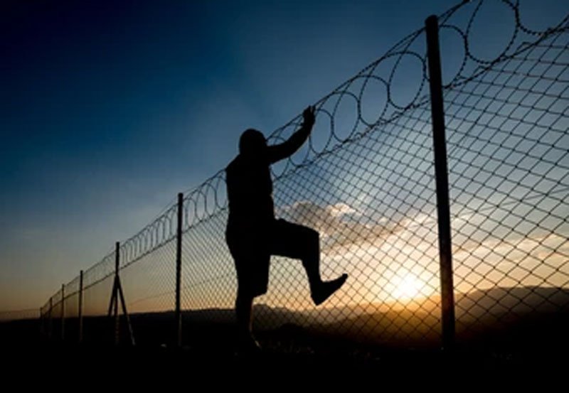 Remand detainee escapes custody during hospital visit 