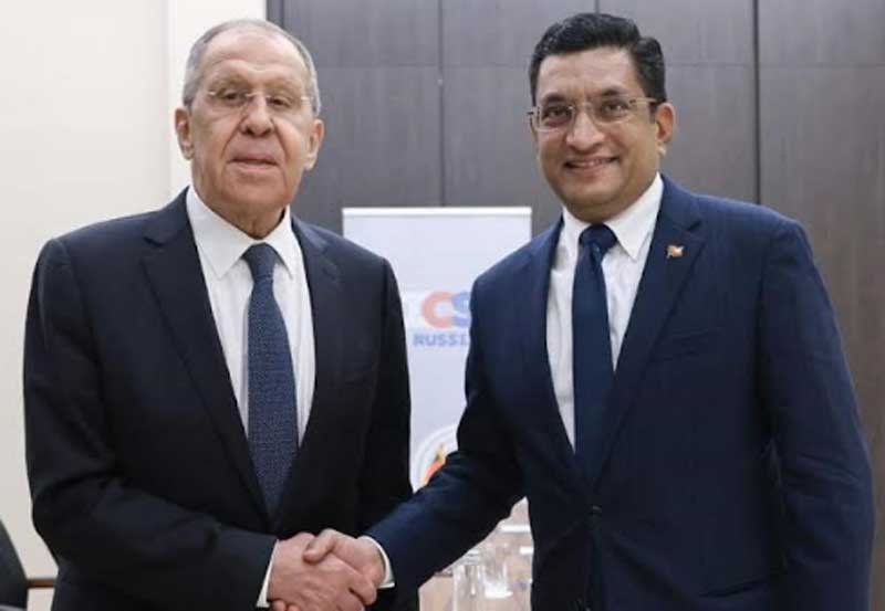 Sabry and Russian Foreign Minister Sergey meet in Russia