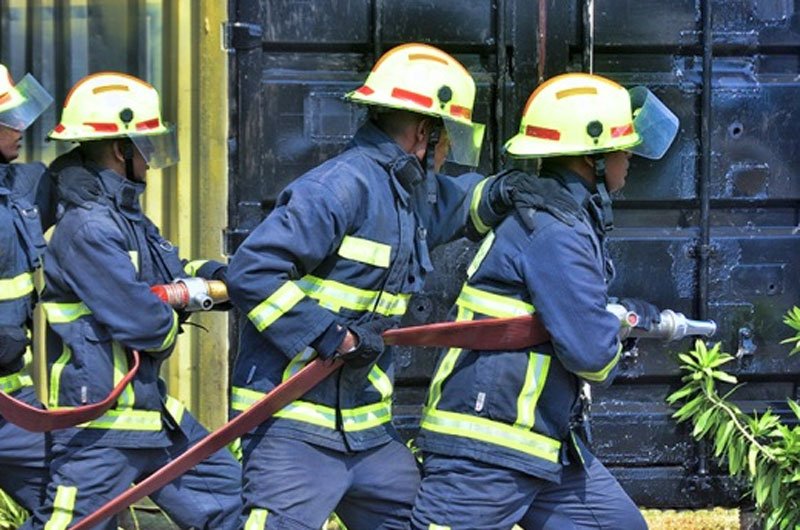 Two dead in Yatiyanthota Estate house fire