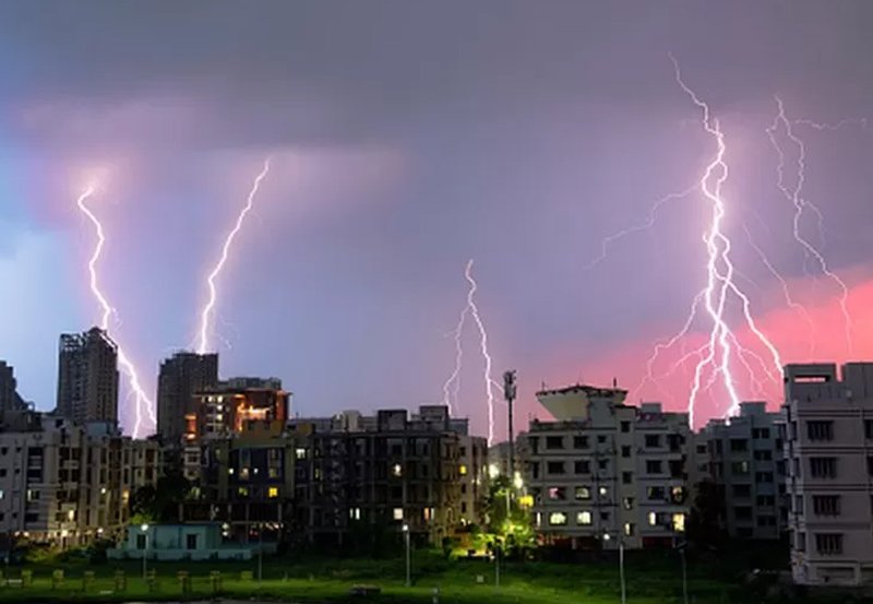 Lightning and rain kill 24 in western India