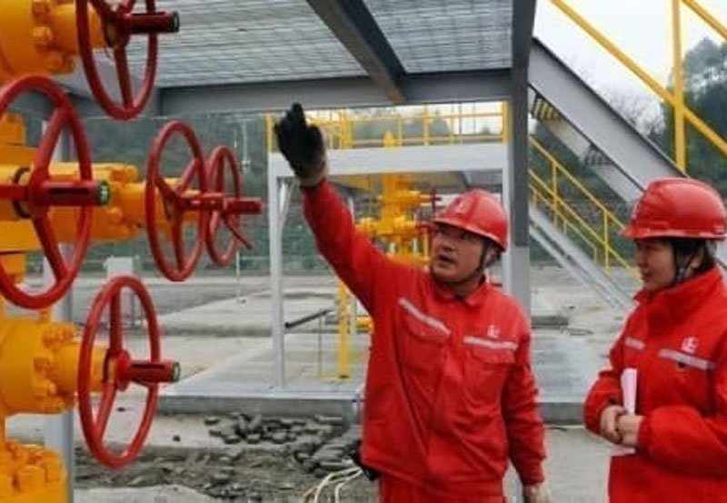 Sinopec challenges India's energy influence 