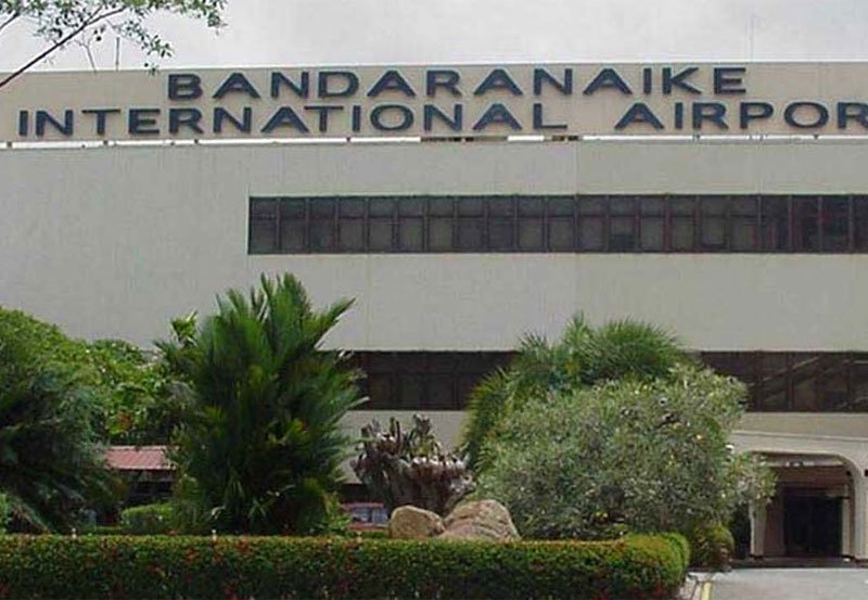 Ugandan national arrested at Katunayake airport with cocaine