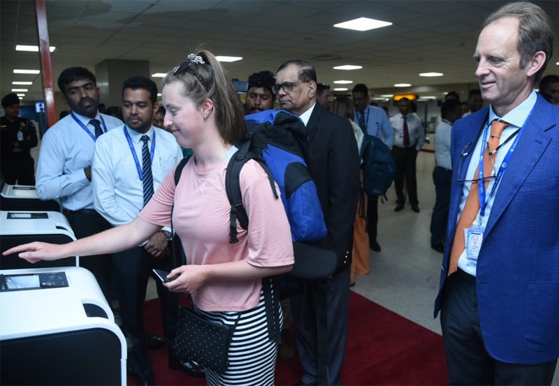 SriLankan expands self-service options at Colombo airport