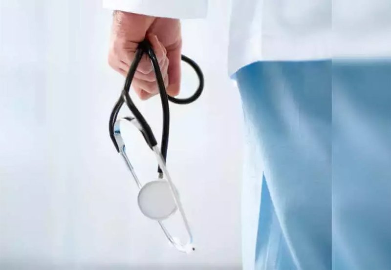 Doctor arrested for sexually harassing woman