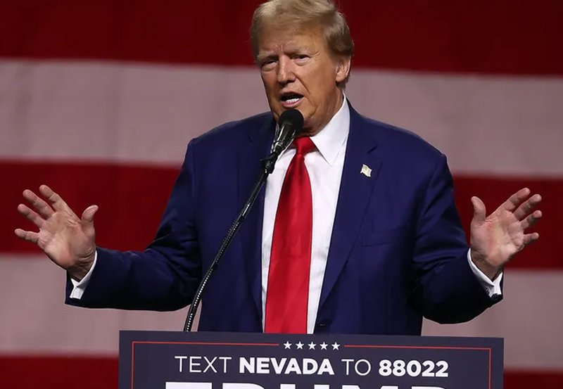 Colorado Supreme Court disqualifies Trump from 2024 ballot