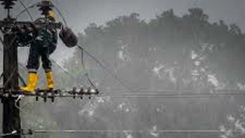CEB technician electrocuted during repair work in Kurunegala