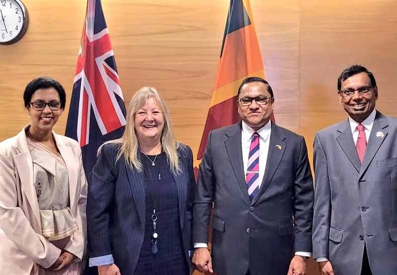 Sri Lanka, New Zealand discuss education opportunities 
