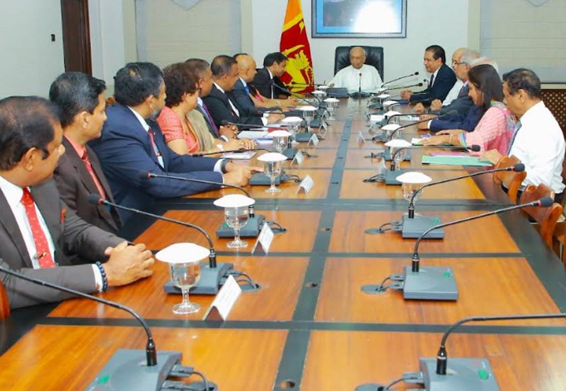 PM urges aggressive economic diplomacy from new envoys