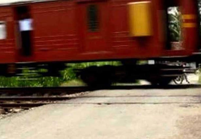 Three youths killed in train-motorcycle collision 