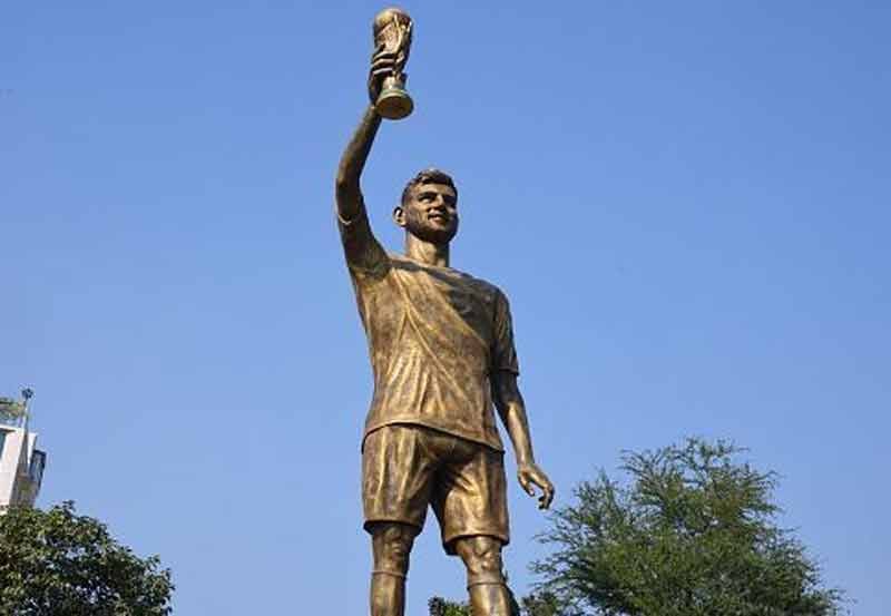 Lionel Messi 70-foot statue in India to be removed 