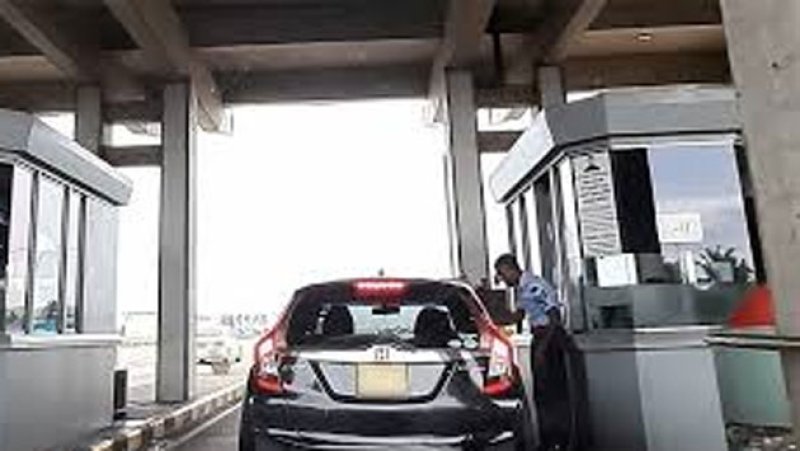 Expressway toll waiver ends; normal charges resume