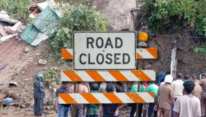 Colombo&ndash;Kandy Road closed at Kadugannawa 