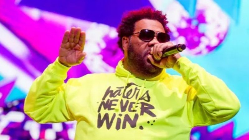 US rapper Fatman Scoop dies after collapsing on stage