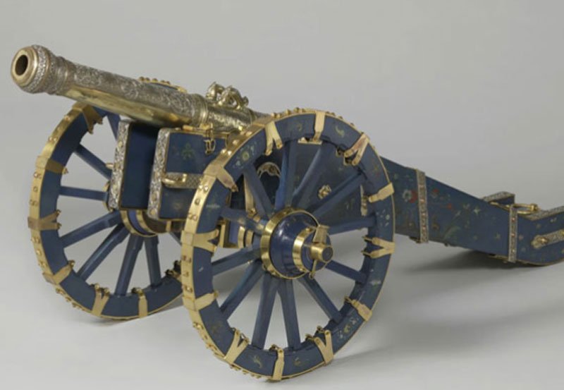 Six Sri Lankan colonial artefacts to come home 