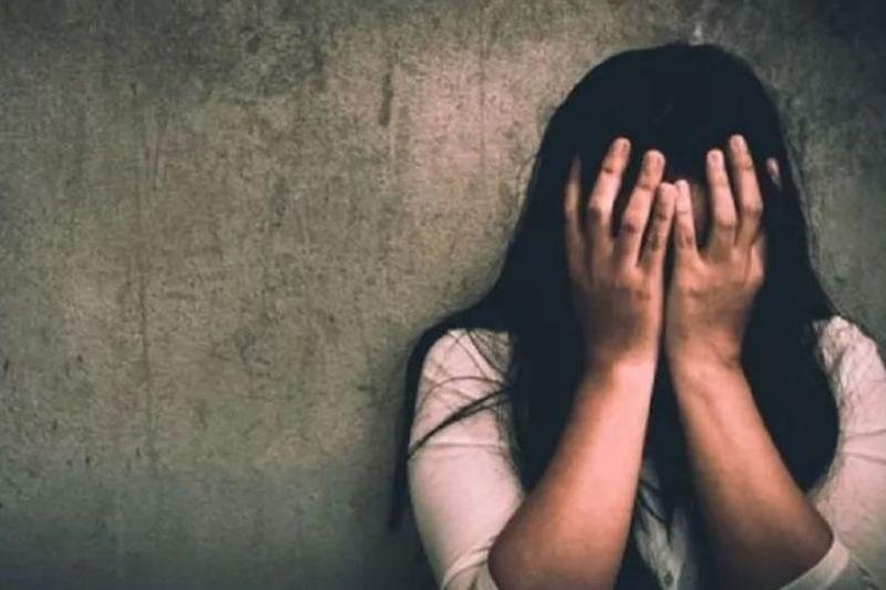 Teacher accused of abusing school girls in Kurunegala