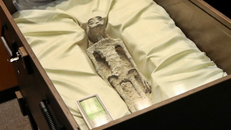 Two &lsquo;non-human alien corpses&rsquo; unveiled in Mexico&rsquo;s Congress