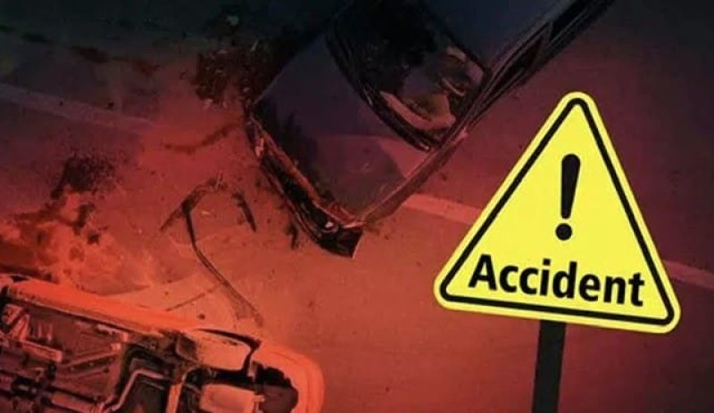 Woman and child killed in head-on collision in Katukurunda