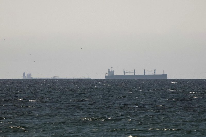 &lsquo;Zombie tankers&rsquo; sail in the Strait of Hormuz