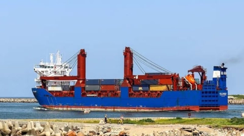 Russian Cargo Ship Sinks in Mediterranean after an Explosion