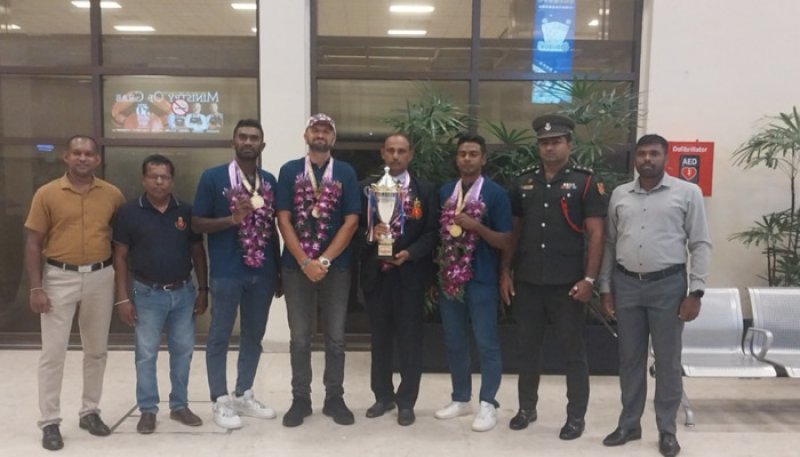 Asian Beach Volleyball gold medal-winning team returns home