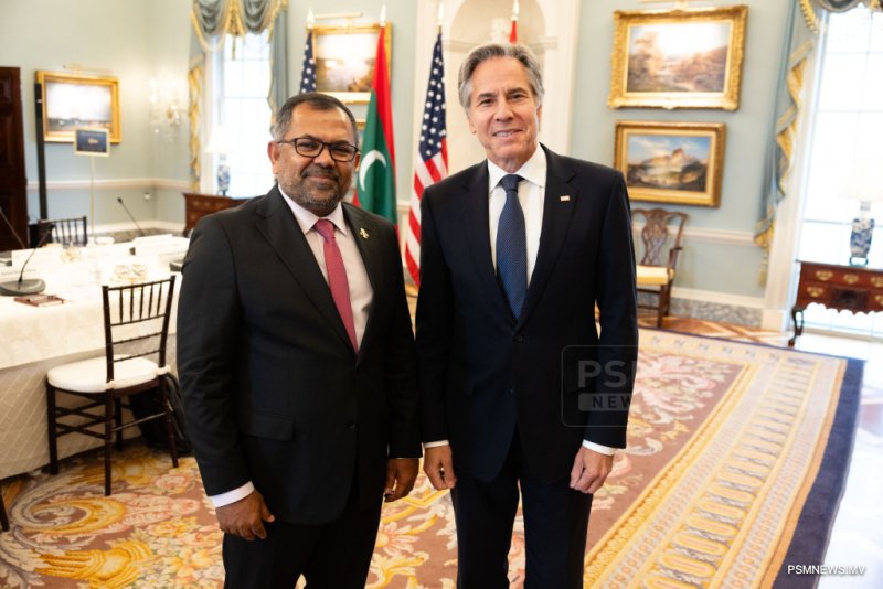 Maldives and US discuss strengthening democracy