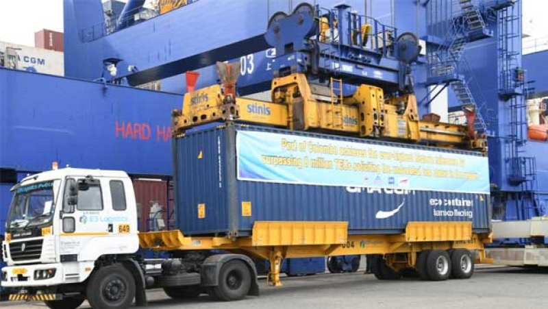 Colombo Port sets new container handling record in 2025