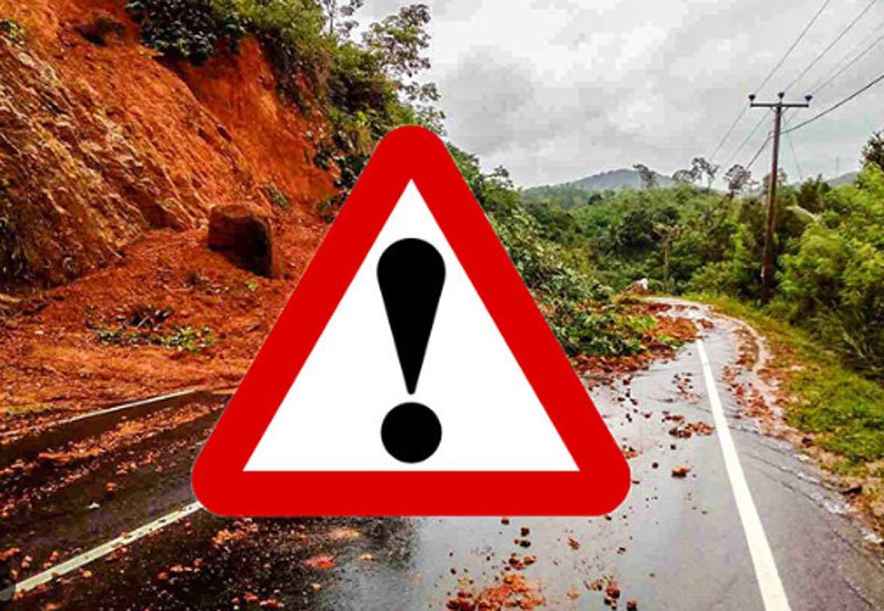 Landslide early warning issued for six districts