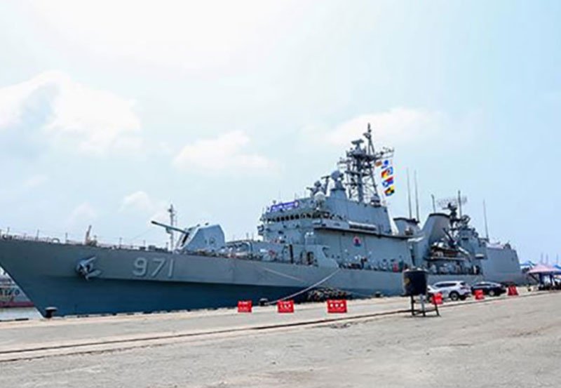 Korean destroyer arrives at Colombo Port