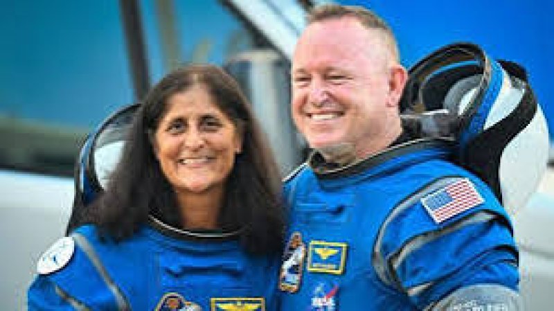 SpaceX will return stranded astronauts next year