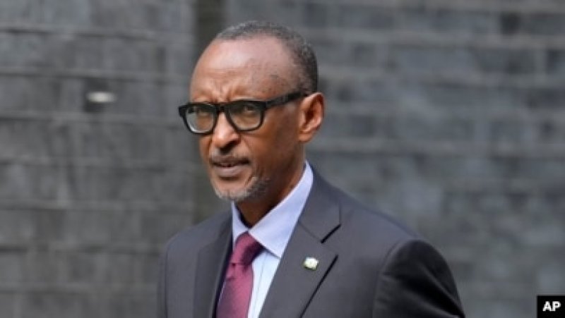 Rwandan president sworn in after 99% election win